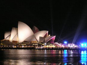 Sydney Opera House - Accommodation Newcastle 3
