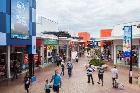Harbour Town Adelaide - Accommodation Newcastle 2