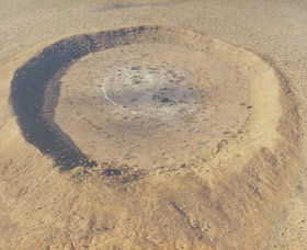 Wolfe Creek Crater National Park - Accommodation Newcastle 0