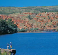 Sir John Gorge - Accommodation Newcastle