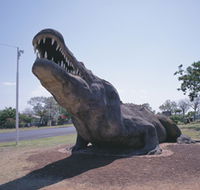 Crocodile Statue - Accommodation Newcastle