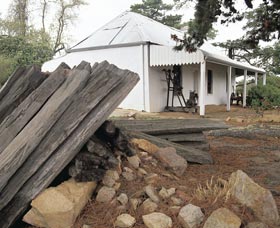 Elverd Cottage - Accommodation Newcastle 0