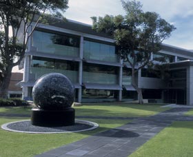 Centenary Gardens - Accommodation Newcastle 0