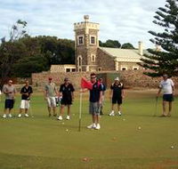 Glanville Hall Par 3 Golf Course - Accommodation Newcastle