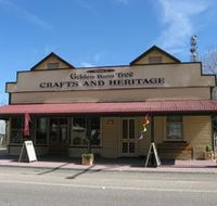 Dolly's Golden Raintree Craft and Heritage Centre - Accommodation Newcastle