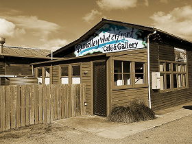 Dunalley Waterfront Cafe And Gallery - Accommodation Newcastle 0