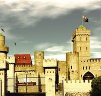 Sunshine Castle Bli Bli - Accommodation Newcastle