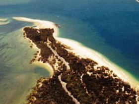 Inskip Peninsula Recreation Area - Accommodation Newcastle 0