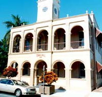 Mackay Town Hall - Accommodation Newcastle