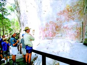 Mount Hutton QLD Accommodation Newcastle