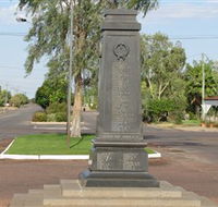 Winton War Memorial - Accommodation Newcastle