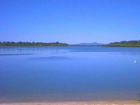 Oyster Creek QLD Accommodation Newcastle