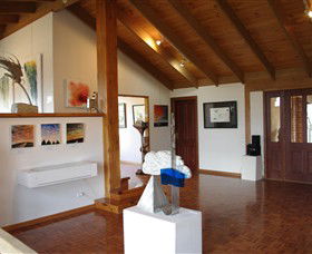 Art At Linden Gate - Accommodation Newcastle 0