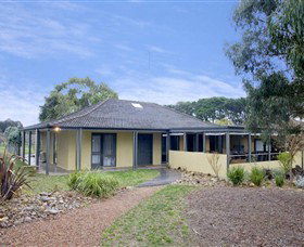 Ponda Estate - Accommodation Newcastle 0