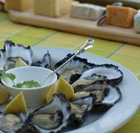 Oyster Shed on Wray Street - Accommodation Newcastle