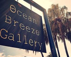 Ocean Breeze Gallery - Accommodation Newcastle 0