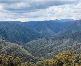 Black Perry Lookout - Accommodation Newcastle 1