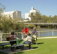 Avon River - Accommodation Newcastle
