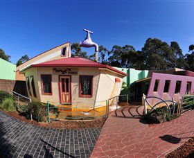A Maze'N Things - Accommodation Newcastle 0