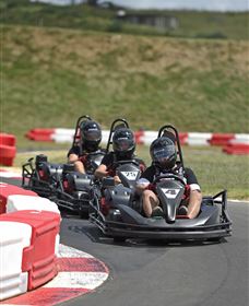 Luddenham Raceway - Accommodation Newcastle 3