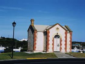 Royal Circus And Customs House In Robe - Accommodation Newcastle 0