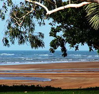 Beachfront Hotel - Accommodation Newcastle