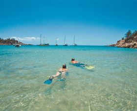 Horseshoe Bay - Accommodation Newcastle 2