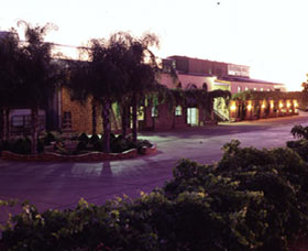 Warburn Estate - Accommodation Newcastle 2