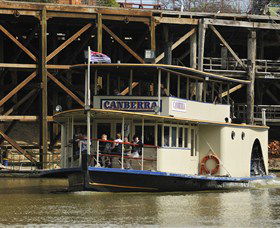 Paddlesteamer Canberra - Accommodation Newcastle 1