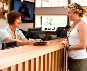Savannah Visitor Plaza, Taronga Western Plains Zoo Dubbo - Accommodation Newcastle 6