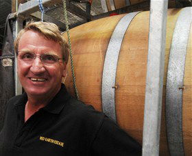 Red Earth Estate Vineyard - Accommodation Newcastle 3