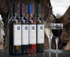 Woolaway Wines - Accommodation Newcastle 1