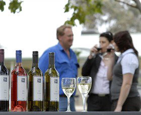 Woolaway Wines - Accommodation Newcastle 2