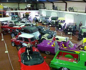 McFeeters Motor Museum And Visitor Information Centre - Accommodation Newcastle 1