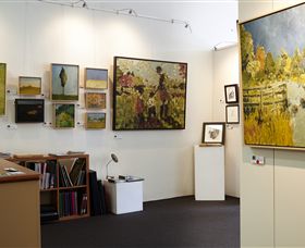 Gallery On Sturt - Accommodation Newcastle 2