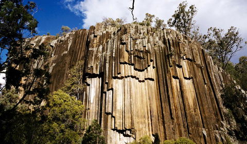 Sawn Rocks Walking Track - Accommodation Newcastle 1