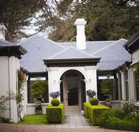 Duneira Mt Macedon - Accommodation Newcastle