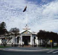 Museum of The Riverina - Historic Council Chambers Site - Accommodation Newcastle