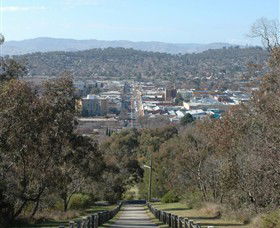 Monument Hill - Accommodation Newcastle 3