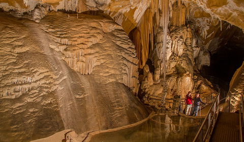 Junction Cave - Accommodation Newcastle 1