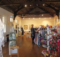Gallery On Track - Accommodation Newcastle