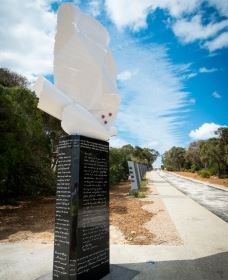 Convoy Walk And Lookout - Accommodation Newcastle 0