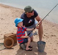 Lake Dyer - Accommodation Newcastle