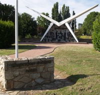 Southern Cloud Memorial - Accommodation Newcastle