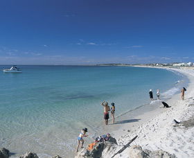 Port Beach - Accommodation Newcastle 0