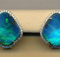 Altmann and Cherny Opal Specialists - Accommodation Newcastle