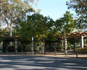 Logan Gardens - Accommodation Newcastle 1