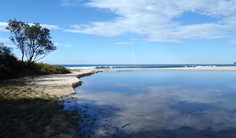 Nerindillah Lagoon Walking Track - Accommodation Newcastle 1