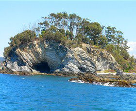 Kayaking Batemans Bay - Accommodation Newcastle 1