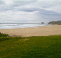 Narooma Surf Beach - Accommodation Newcastle